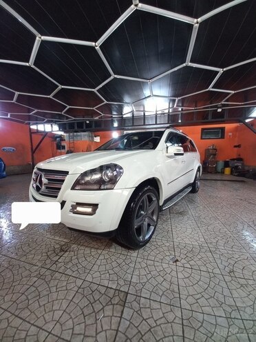 Mercedes GL 550 2008, 212,952 km - 5.5 l - Sumqayıt