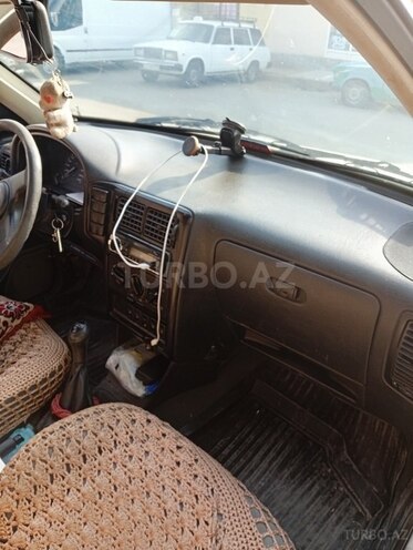 Volkswagen Polo 1995, 123,456 km - 1.6 l - Sabirabad