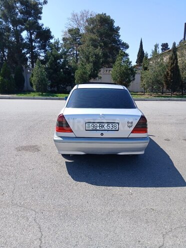 Mercedes C 200 1999, 226,000 km - 2.0 л - Gəncə