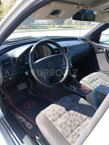 Mercedes C 200 1999, 226,000 km - 2.0 л - Gəncə