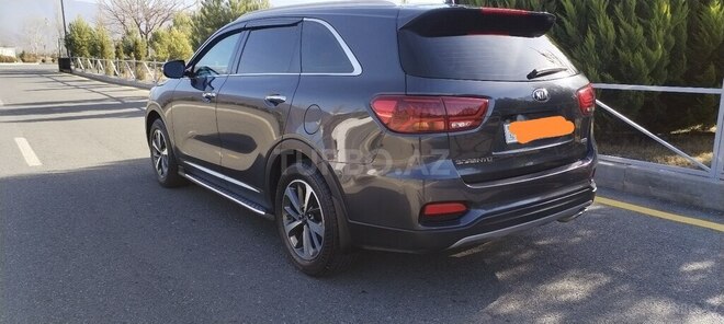 Kia Sorento 2018, 177,000 km - 2.0 l - Şəki