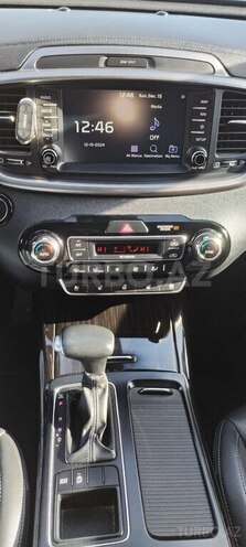Kia Sorento 2018, 177,000 km - 2.0 l - Şəki