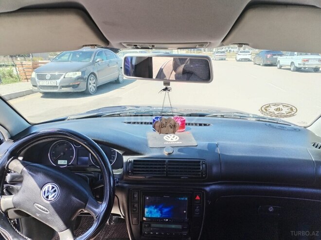 Volkswagen Passat 2002, 295,000 km - 1.9 l - Mingəçevir
