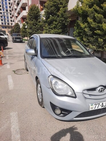Hyundai Verna 2010, 250,000 km - 1.5 l - Bakı