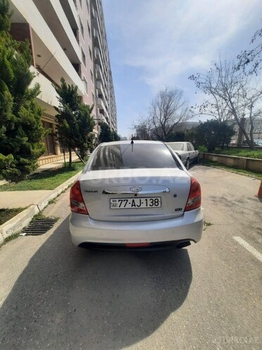 Hyundai Verna 2010, 250,000 km - 1.5 l - Bakı