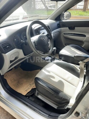 Hyundai Verna 2010, 250,000 km - 1.5 l - Bakı