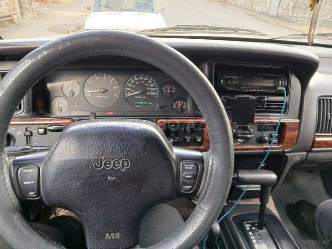 Jeep Grand Cherokee 1996, 251,000 km - 5.2 l - Qax