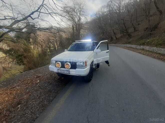 Jeep Grand Cherokee 1996, 251,000 km - 5.2 l - Qax