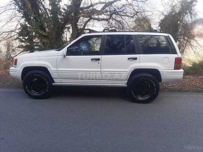 Jeep Grand Cherokee 1996, 251,000 km - 5.2 l - Qax