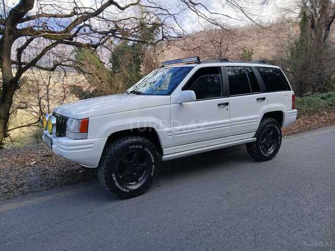 Jeep Grand Cherokee 1996, 251,000 km - 5.2 l - Qax