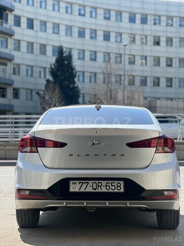 Hyundai Elantra 2019, 116,000 km - 2.0 l - Bakı