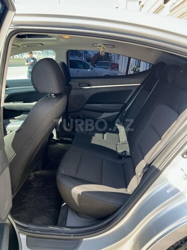 Hyundai Elantra 2019, 116,000 km - 2.0 l - Bakı