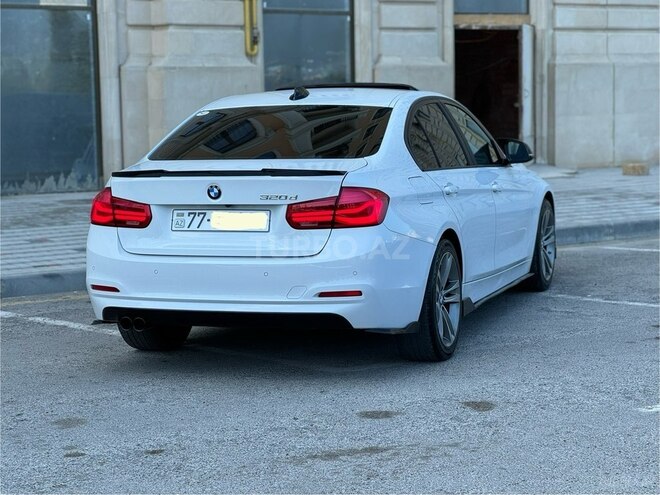 BMW 320-7