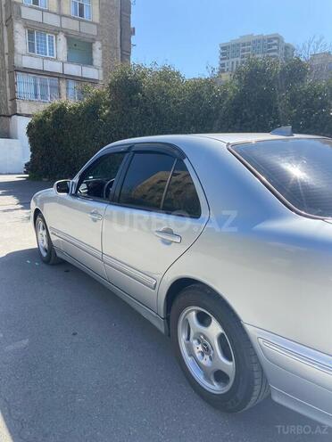 Mercedes E 240 2001, 360,000 km - 2.4 l - Bakı