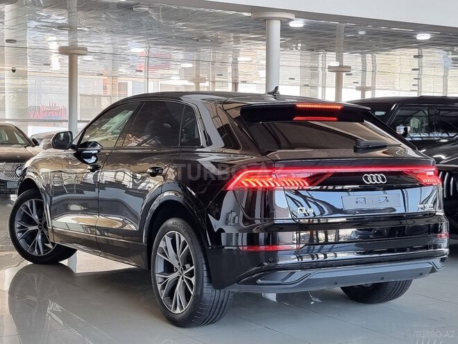 Audi Q8 2021, 35,697 km - 3.0 л - Bakı