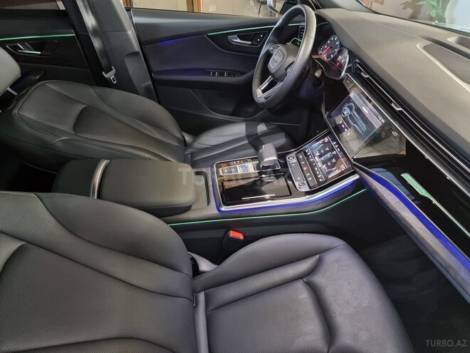 Audi Q8 2021, 35,697 km - 3.0 л - Bakı