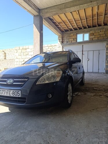Kia Ceed 2008, 325,000 km - 1.6 л - Şəki