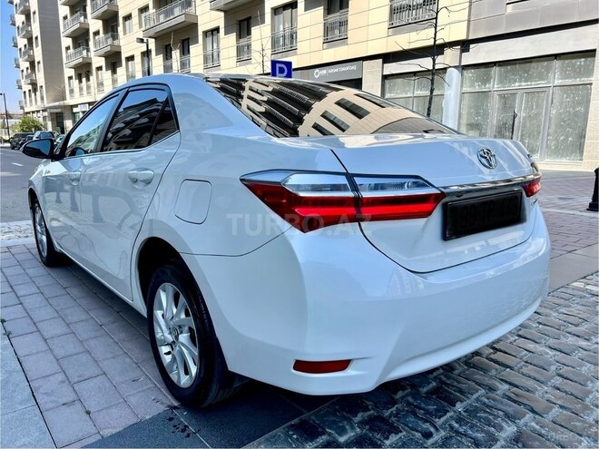 Toyota Corolla 2018, 202,000 km - 1.6 l - Bakı