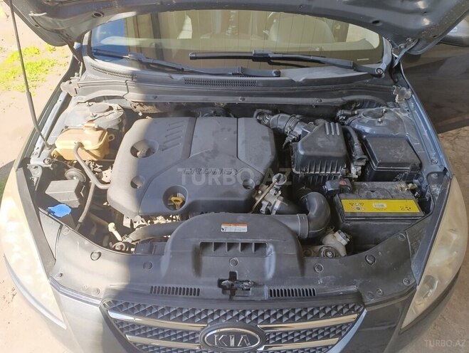 Kia Ceed 2008, 325,000 km - 1.6 л - Şəki
