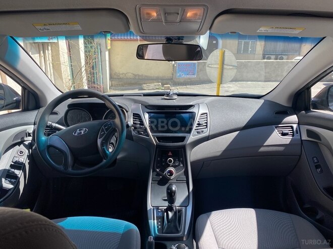 Hyundai Elantra 2015, 192,000 km - 1.8 l - Bakı