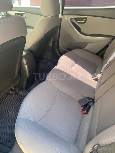 Hyundai Elantra 2015, 192,000 km - 1.8 l - Bakı