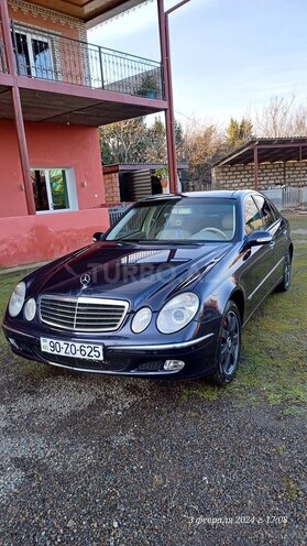 Mercedes E 240 2002, 34,900 km - 2.6 l - Astara