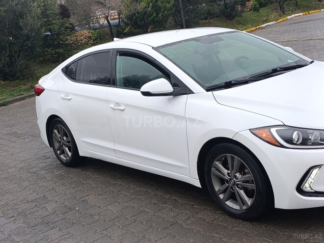 Hyundai Elantra 2018, 157,000 km - 2.0 l - Bakı