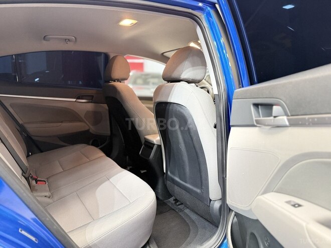 Hyundai Elantra 2018, 91,000 km - 2.0 л - Bakı