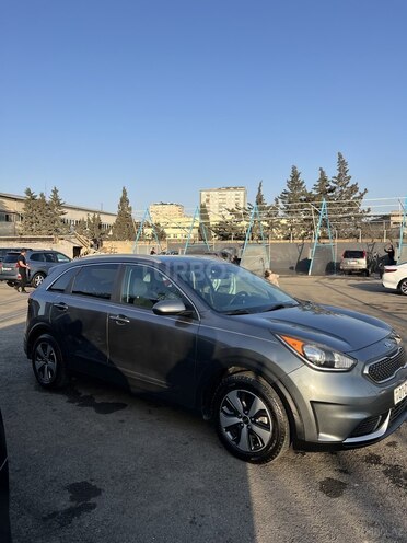 Kia Niro 2017, 134,000 km - 1.6 л - Bakı