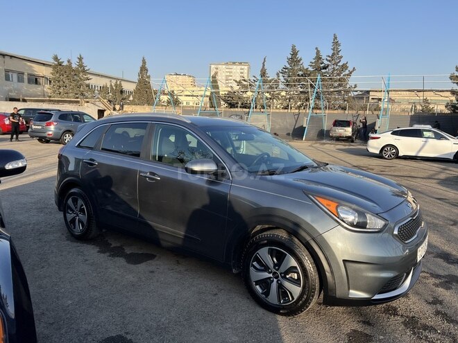 Kia Niro 2017, 134,000 km - 1.6 л - Bakı