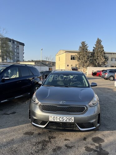 Kia Niro 2017, 134,000 km - 1.6 л - Bakı