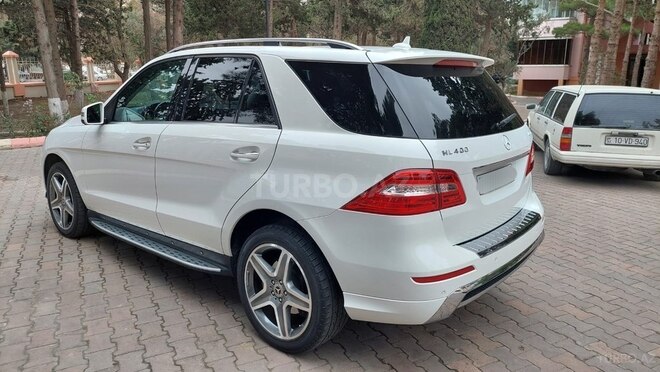 Mercedes ML 400 4MATIC 2015, 155,684 km - 3.0 l - Bakı
