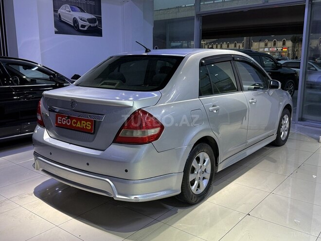 Nissan Tiida 2008, 240,000 km - 1.6 l - Bakı