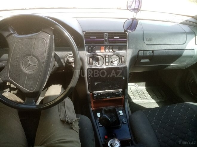 Mercedes C 180 1994, 204,000 km - 1.8 l - Quba