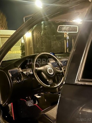 Volkswagen Golf 2001, 285,000 km - 1.8 l - Bakı