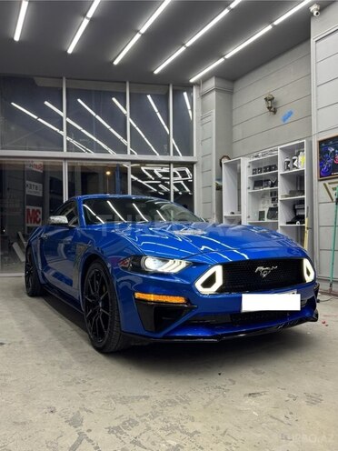 Ford Mustang-7