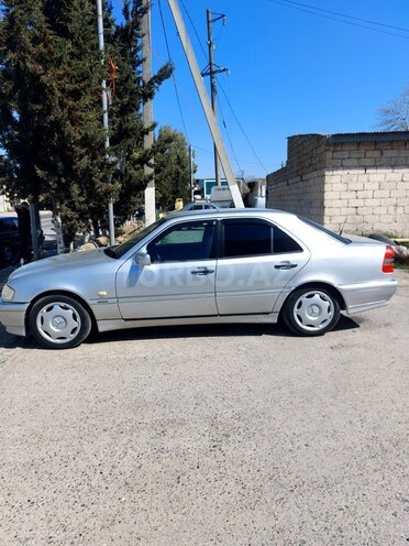 Mercedes C 220 1995, 350,000 km - 2.2 l - Sabirabad