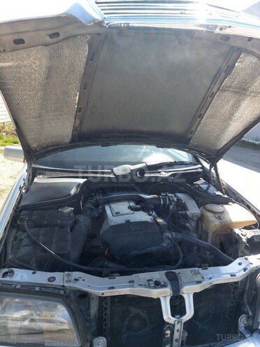 Mercedes C 220 1995, 350,000 km - 2.2 l - Sabirabad
