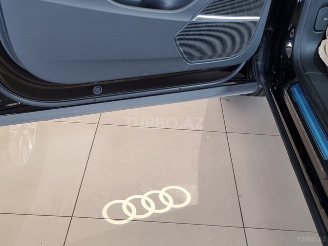 Audi Q8 2021, 35,697 km - 3.0 л - Bakı