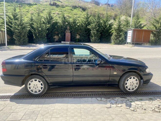 Mercedes C 200 1998, 353,000 km - 2.0 l - Şamaxı