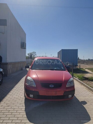 Kia Rio 2005, 385,000 km - 1.5 l - Şirvan