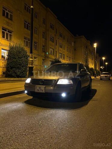 Volkswagen Passat 2003, 428,000 km - 1.8 l - Bakı