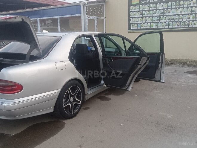 Mercedes E 220 d 1999, 420,000 km - 2.2 l - Tovuz