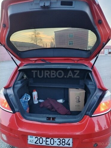 Opel Astra 2006, 331,000 km - 2.2 л - Gəncə