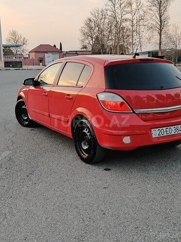 Opel Astra 2006, 331,000 km - 2.2 л - Gəncə
