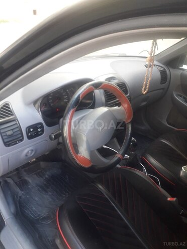 Hyundai Accent 2005, 385,000 km - 1.5 l - Sumqayıt