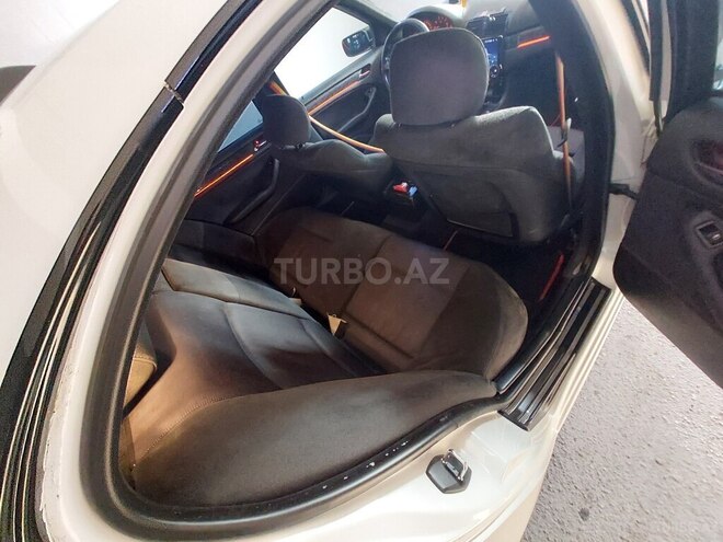 BMW 320 2002, 28,600 km - 2.2 l - Bakı