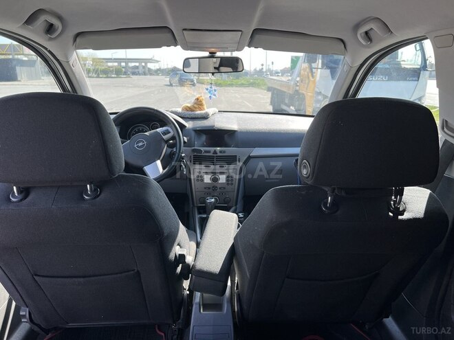 Opel Astra 2005, 215,000 km - 1.4 l - Bakı