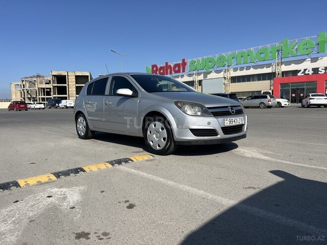 Opel Astra 2005, 215,000 km - 1.4 l - Bakı