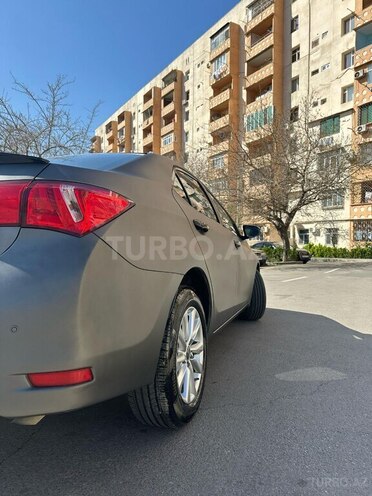 Toyota Corolla 2013, 209,000 km - 1.6 l - Bakı